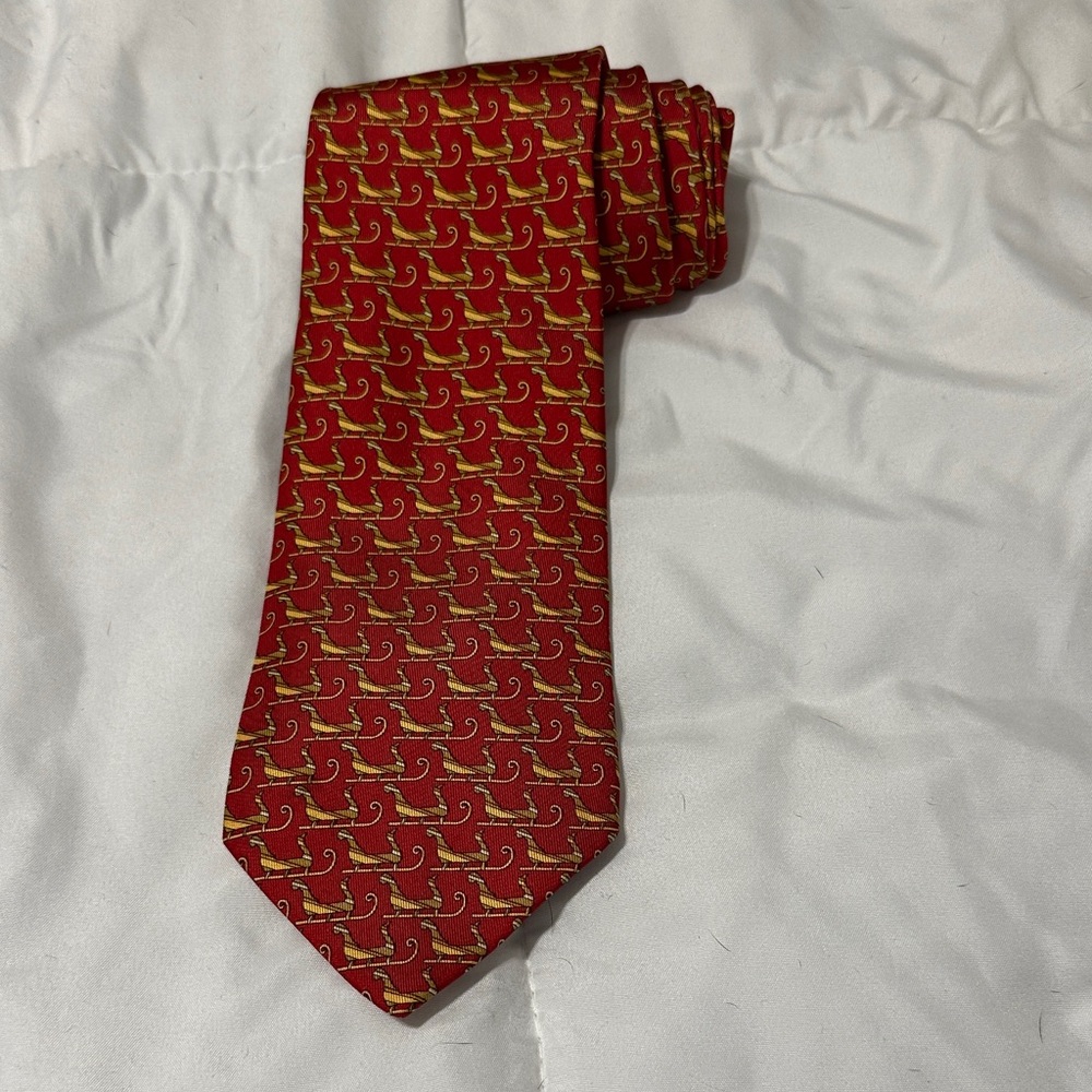 Salvatore Ferragamo Red and Gold Patterned Tie